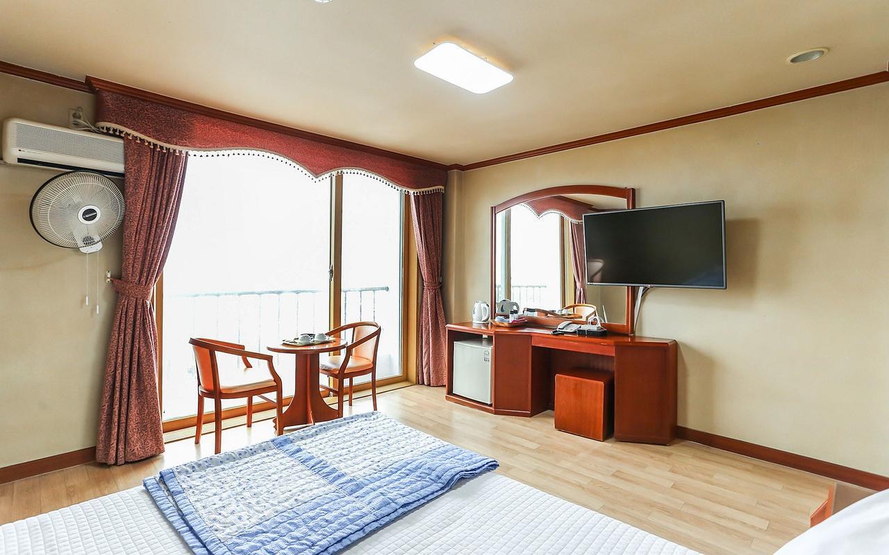 太阳汽车旅馆 江陵市 外观 照片